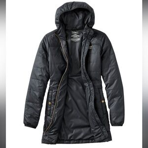 LL BEAN woman’s Down parka - black XSpetite